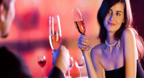 Alasan Mengapa Kencan di Malam Minggu Begitu Diinginkan