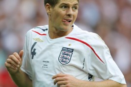 Kapten Inggris Steven Gerrard