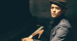 Sosok Penyanyi Bruno Mars