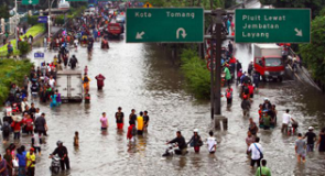 Masalah Banjir: Rakyat dan Pemerintah Harus Saling Kerja Sama