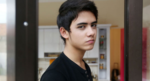 Aliando Syarief Ingin Coba Punya Rambut Gondrong