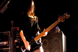 Pemain Bass Wanita Paling Populer di Dunia
