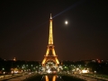 1. Menara Eiffel