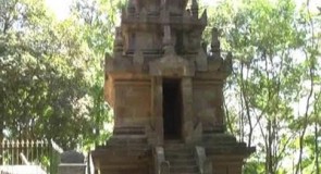 Wisata Jawa Barat Candi Cangkuang