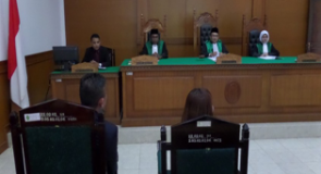 Percakapan Saat Sidang Perceraian